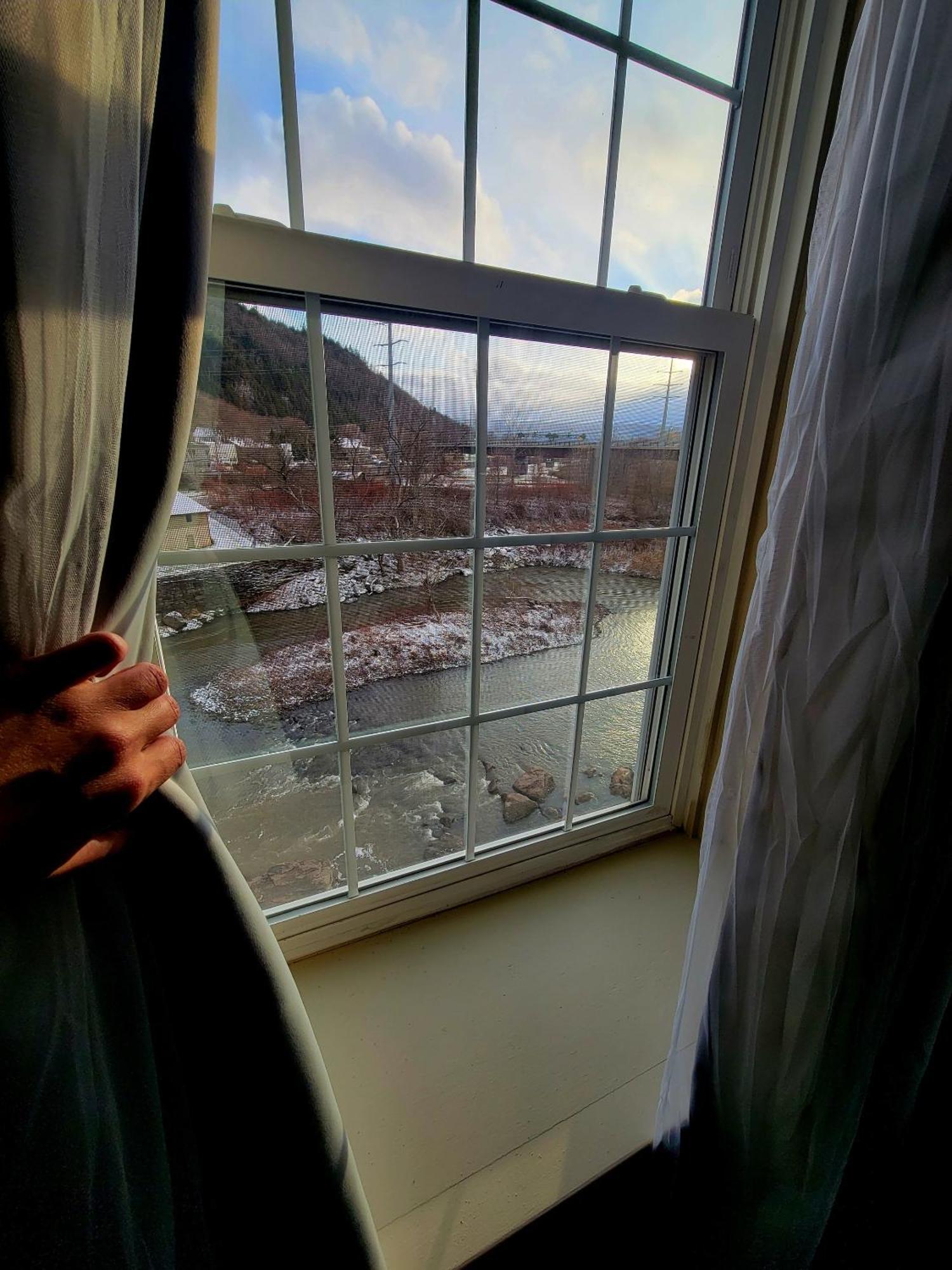 The Inn At Stone Mill Little Falls Ruang foto